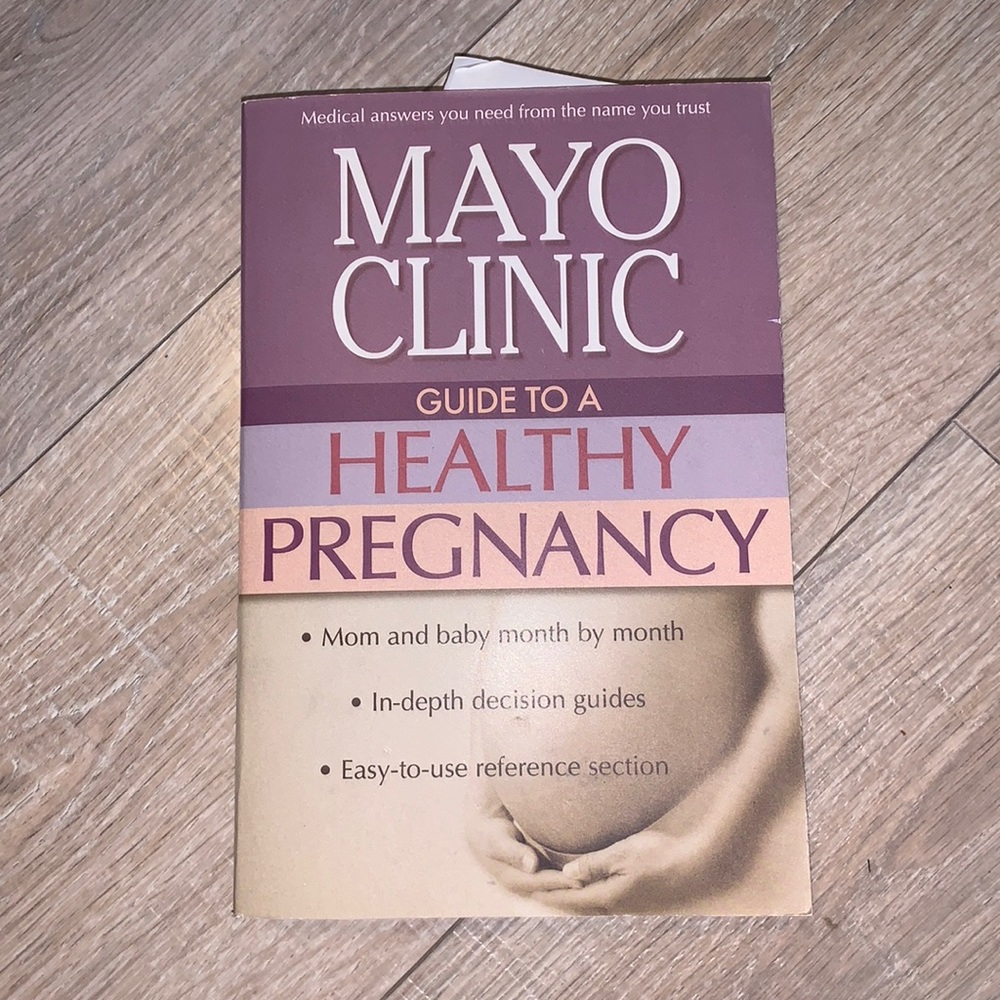 Mayo Clinic guide to a healthy pregnancy book